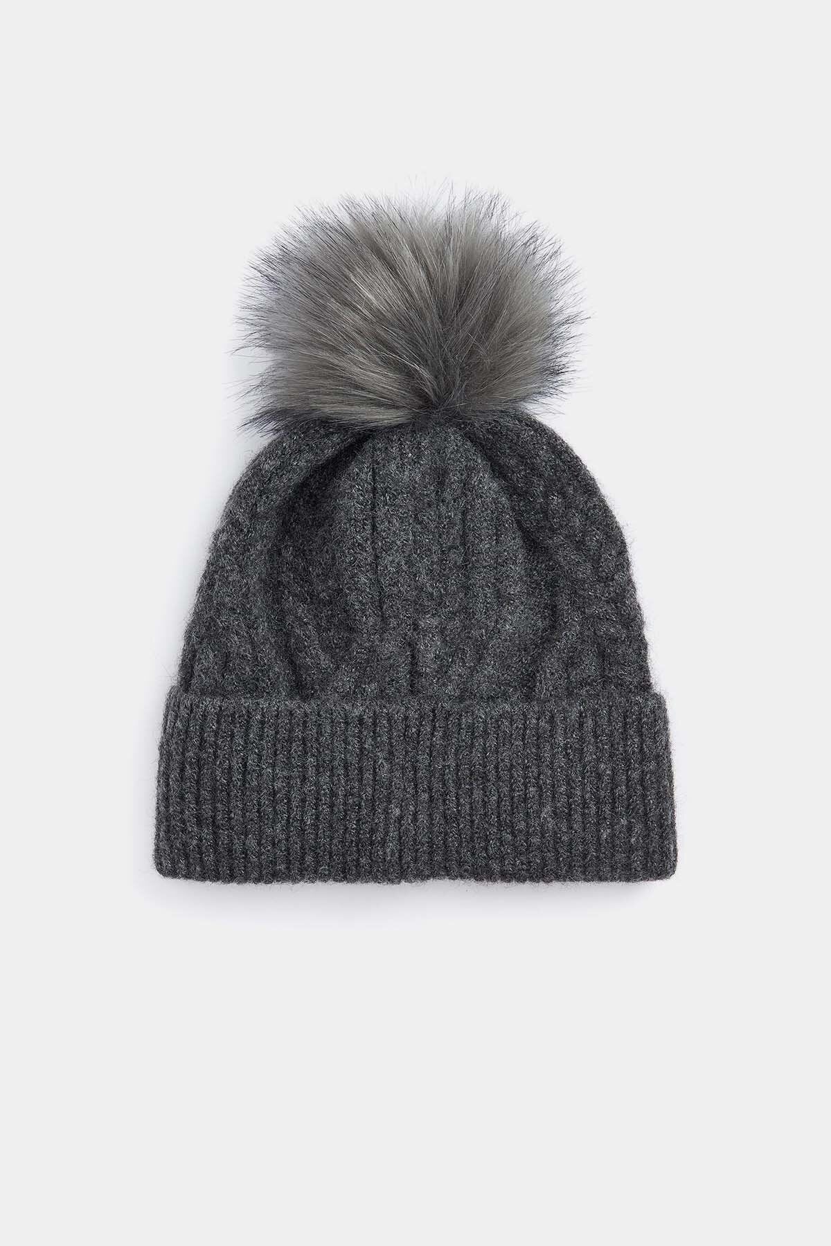 Elsdon Cable-Knit Beanie - GREY