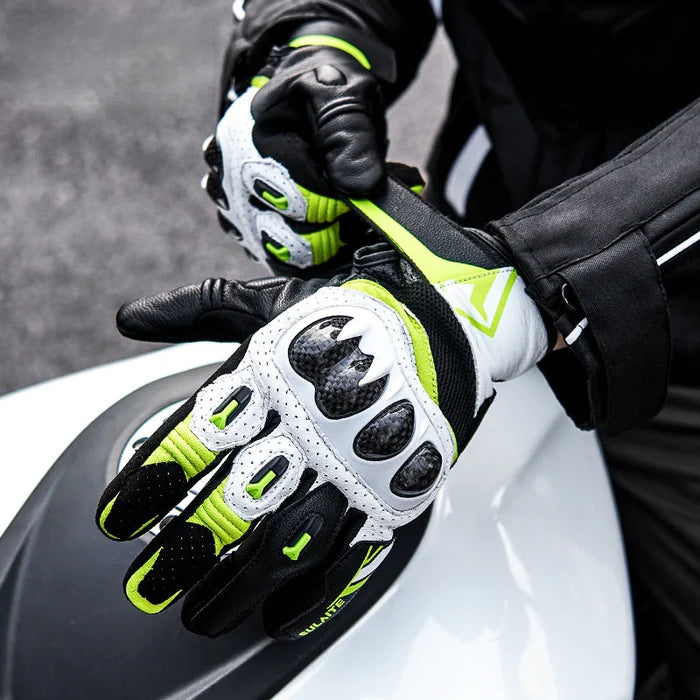 3K Carbon Fiber Shockproof Touchscreen Gloves-G11