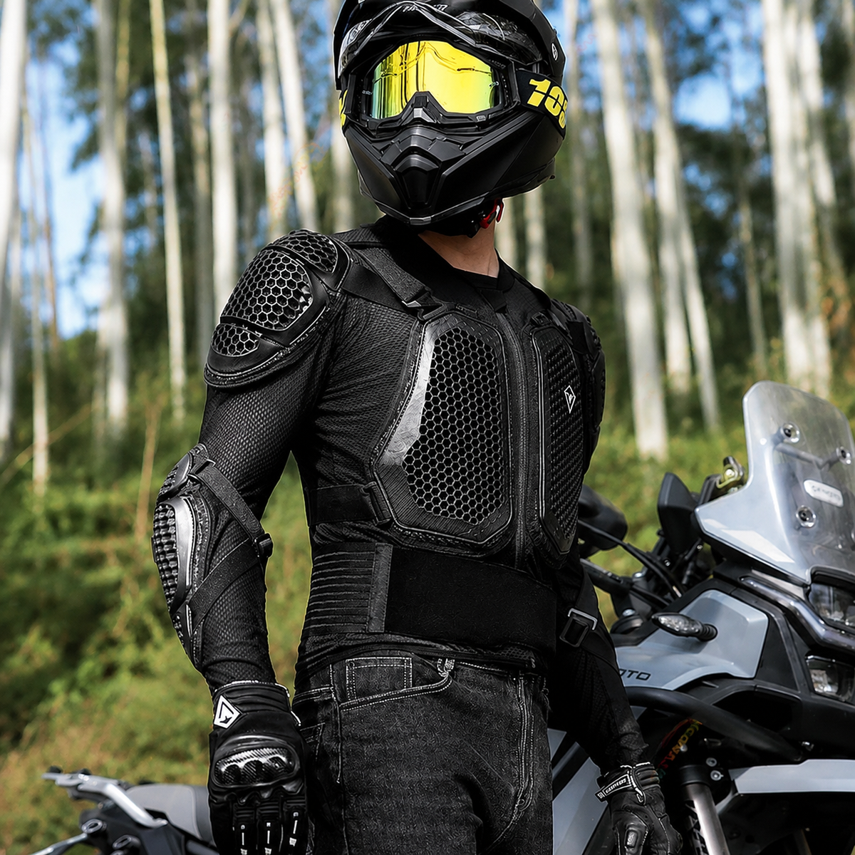 CE Level 2 Breathable Off-Road Motorcycle Armor - A11