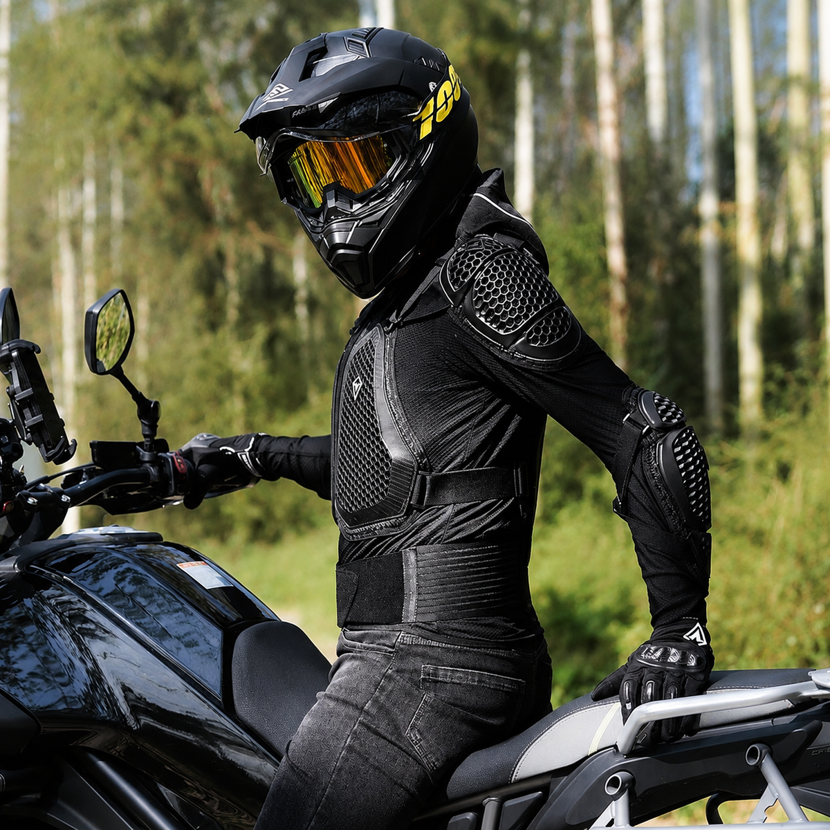 CE Level 2 Breathable Off-Road Motorcycle Armor - A11