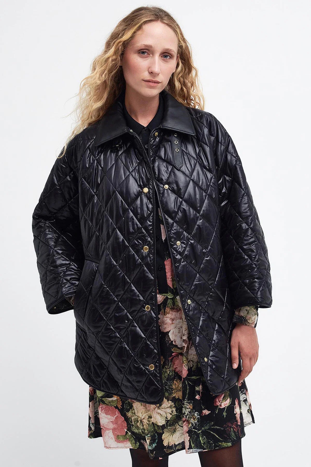 Tolsford Quilted Cape - BLACK