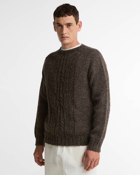 Made in Scotland Natural Yarn Cable-Knit Jumper