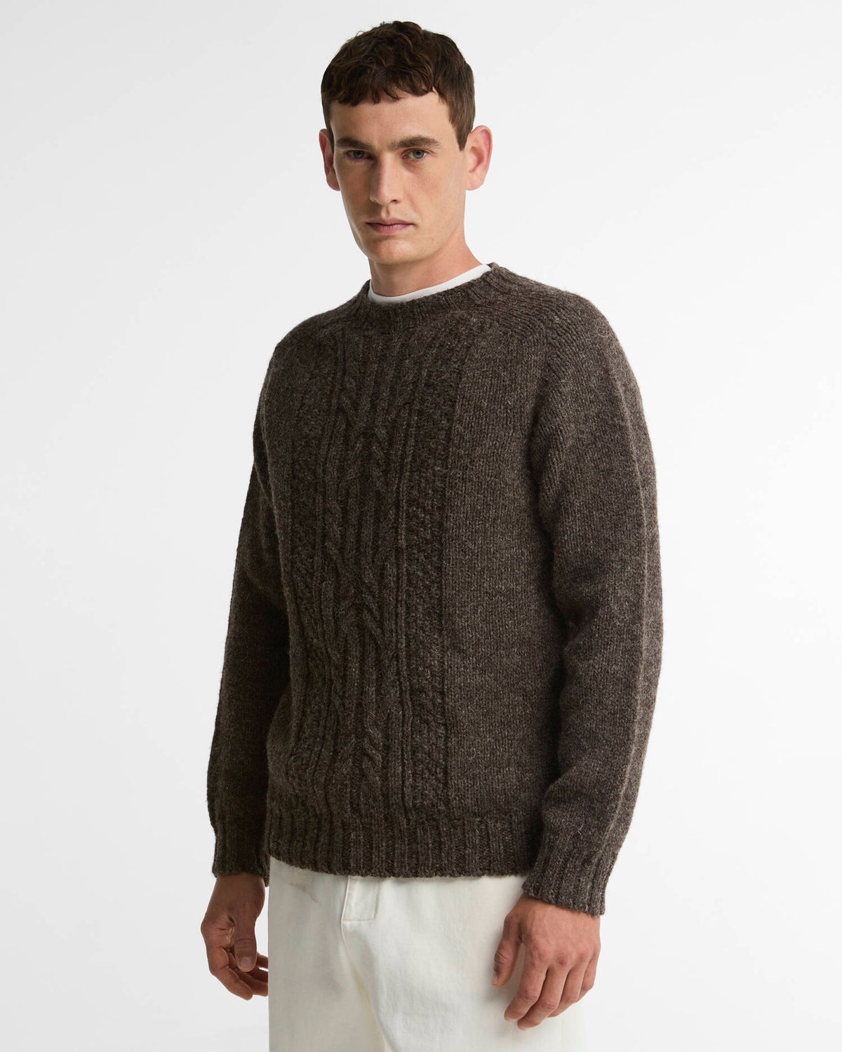 Made in Scotland Natural Yarn Cable-Knit Jumper